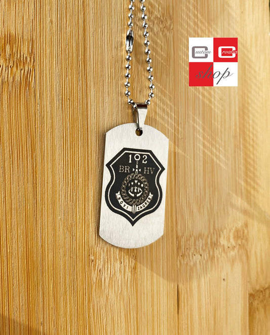 102. brigada Novi Zagreb, personalizirana laserski gravirana pločica od visoko kvalitetnog nehrđajučeg medicinskog čelika u više veličina i boja, sa lančićem srebrne boje. - CustomCroatiaShop