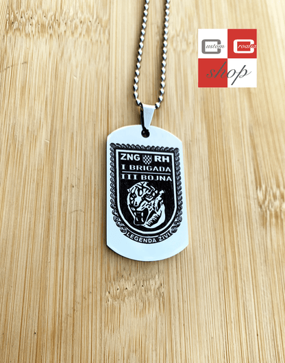 1. GBR Tigrovi legenda živi, personalizirana laserski gravirana pločica od visoko kvalitetnog nehrđajučeg medicinskog čelika u više veličina i boja, sa lančićem srebrne boje. - CustomCroatiaShop